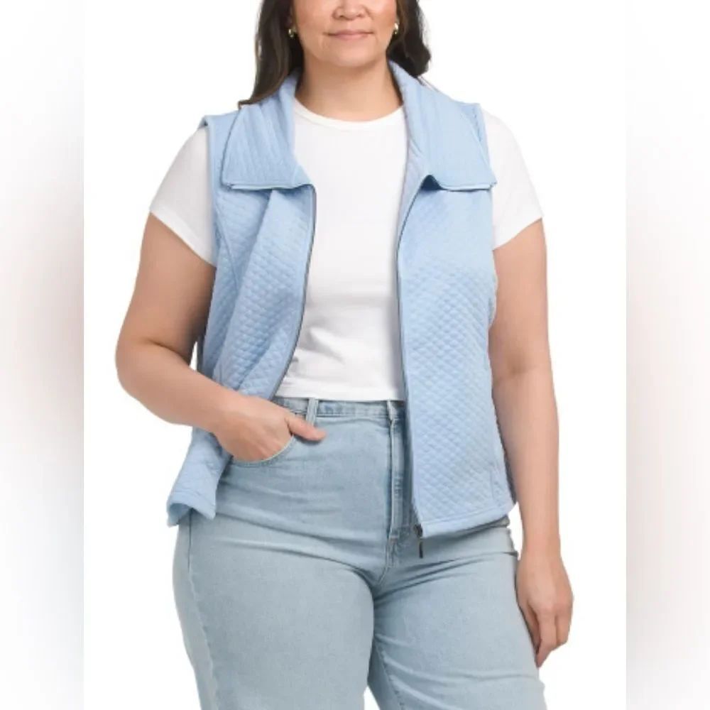 Light Blue Quilted Vest - Picture 1 of 8